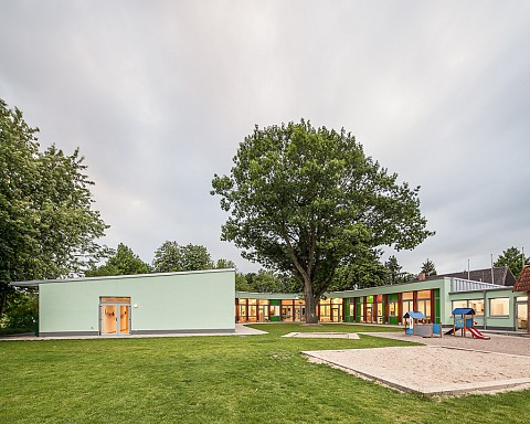 Kindergarten and Community Centre Vorschau