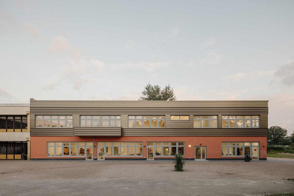  Trittau School